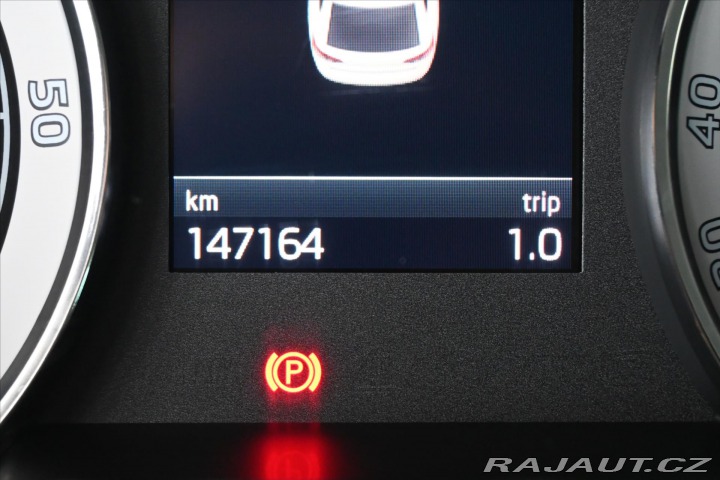 Škoda Superb 2,0 TDI 110kW DSG Style Z 2020