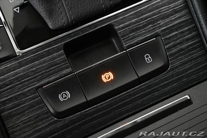 Škoda Superb 2,0 TDI 110kW DSG Style Z 2020