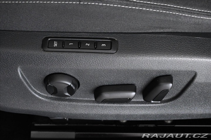 Škoda Superb 2,0 TDI 110kW DSG Style Z 2020