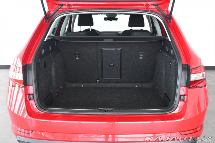 Škoda Superb 2,0 TDI 110kW DSG Style Z 2020