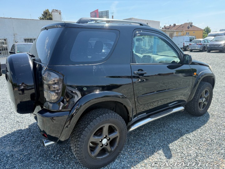 Toyota RAV4 2.0 VVT-i Speciál 4x4 3D 2002