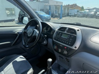 Toyota RAV4 2.0 VVT-i Speciál 4x4 3D 2002
