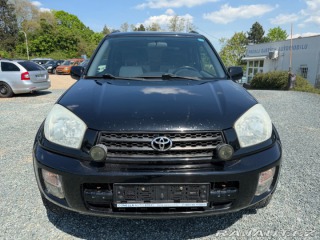 Toyota RAV4 2.0 VVT-i Speciál 4x4 3D 2002