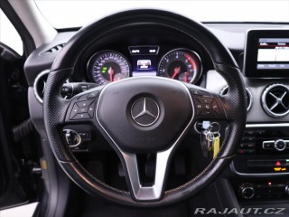 Mercedes-Benz GLA 2,1 GLA 200 d Urban 2014
