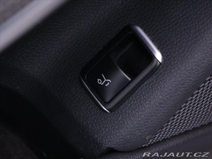 Mercedes-Benz GLA 2,1 220d 4Matic Aut. CZ L 2016