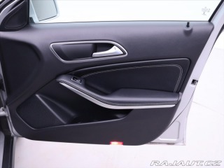 Mercedes-Benz GLA 2,1 220d 4Matic Aut. CZ L 2016