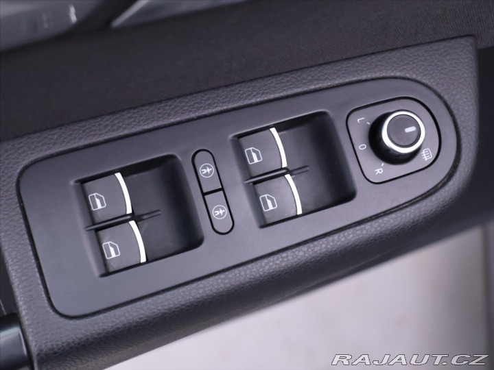Volkswagen Sharan 2,0 TDI 125kW Xenon 7-Mís 2011