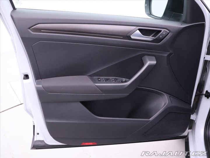 Volkswagen T-Roc 1,5 TSI 110kW Design CZ 2019