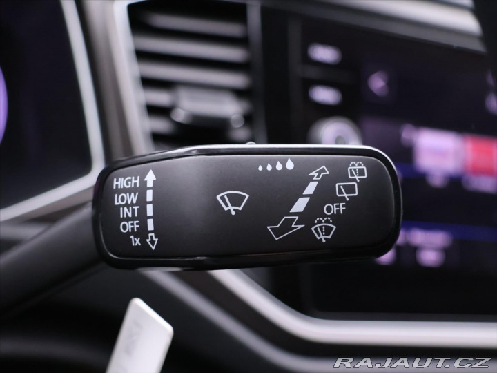 Volkswagen T-Roc 1,5 TSI 110kW Design CZ 2019