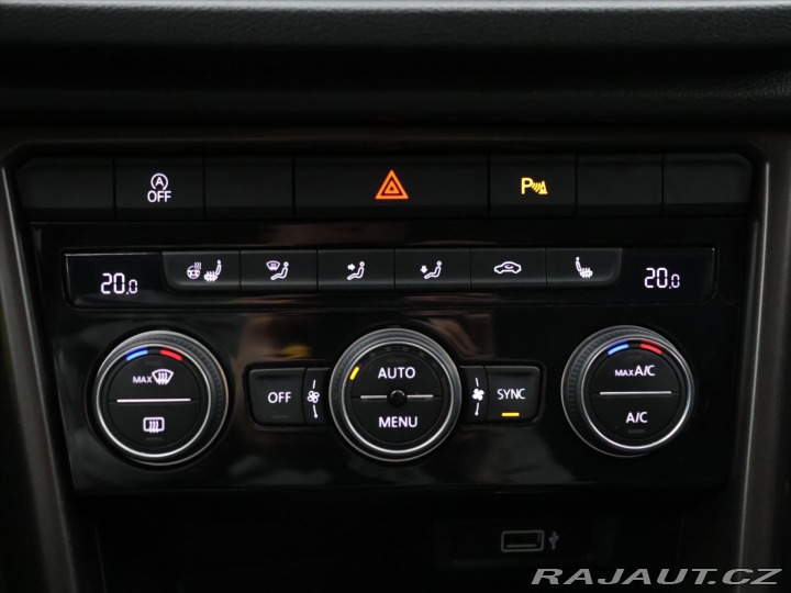 Volkswagen T-Roc 1,5 TSI 110kW Design CZ 2019