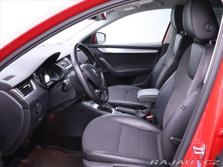 Škoda Octavia 1,6 TDI DSG Elegance 2014