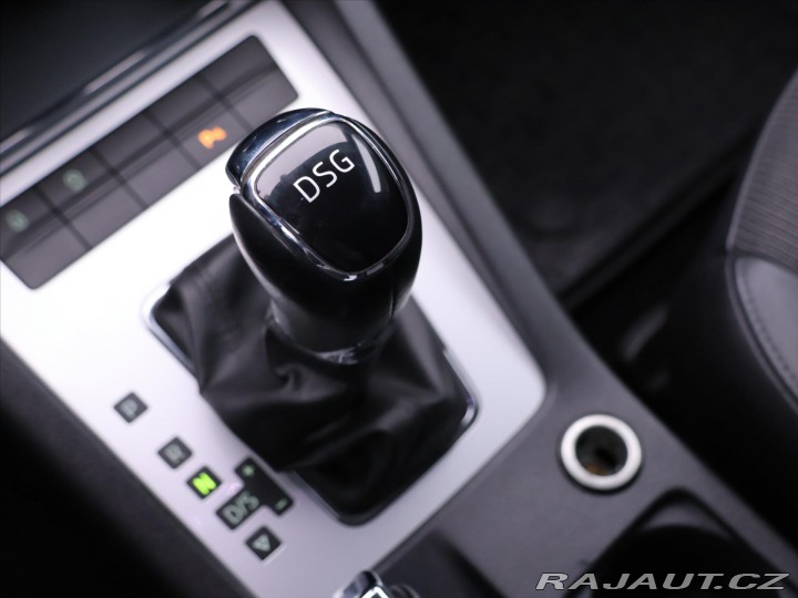 Škoda Octavia 1,6 TDI DSG Elegance 2014