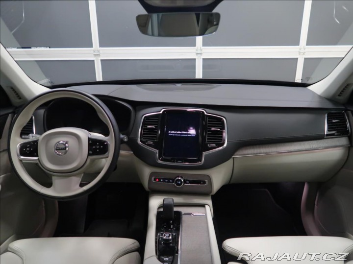 Volvo XC90 2,0 B5 AWD AUT Plus Dark 2023