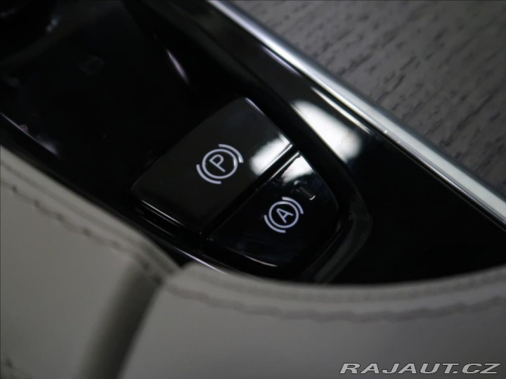 Volvo XC90 2,0 B5 AWD AUT Plus Dark 2023