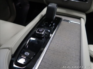 Volvo XC90 2,0 B5 AWD AUT Plus Dark 2023