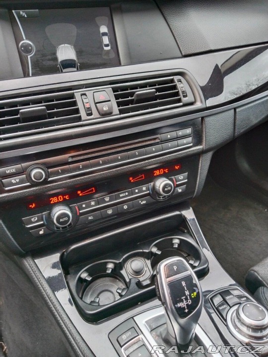 BMW 5 2,5 525D 2011