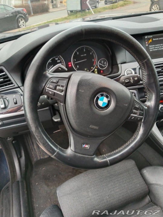BMW 5 2,5 525D 2011