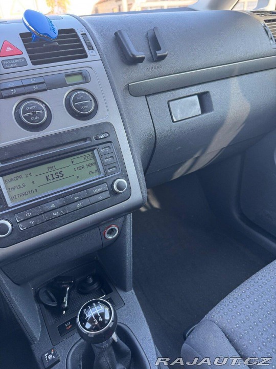 Volkswagen Touran 1,6 2006