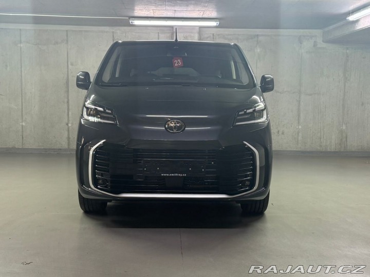 Toyota ProAce Verso L2 Family 2.0 AT 2025