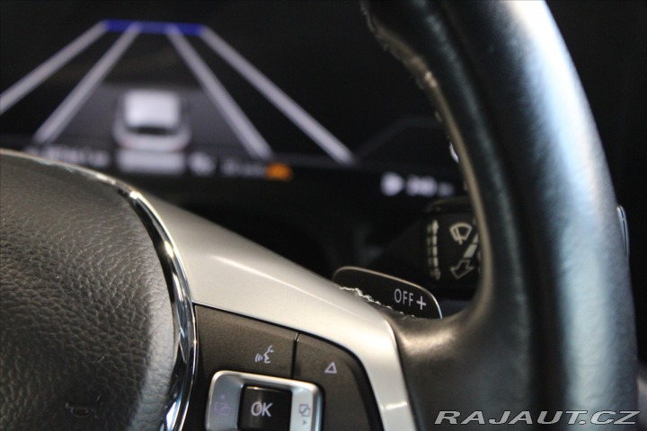 Volkswagen Touareg 3.0 TDI 210kW R-Line Pano 2018