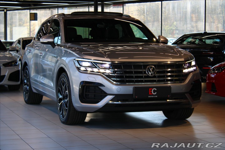 Volkswagen Touareg 3.0 TDI 210kW R-Line Pano 2018