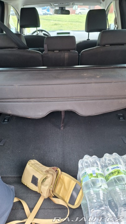 Mazda 5  2010