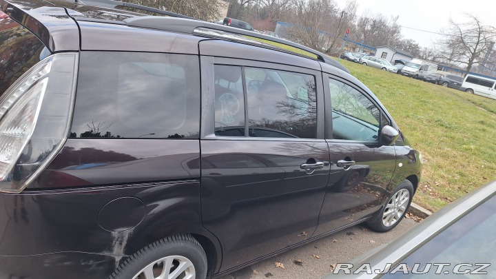 Mazda 5  2010