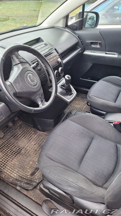 Mazda 5  2010