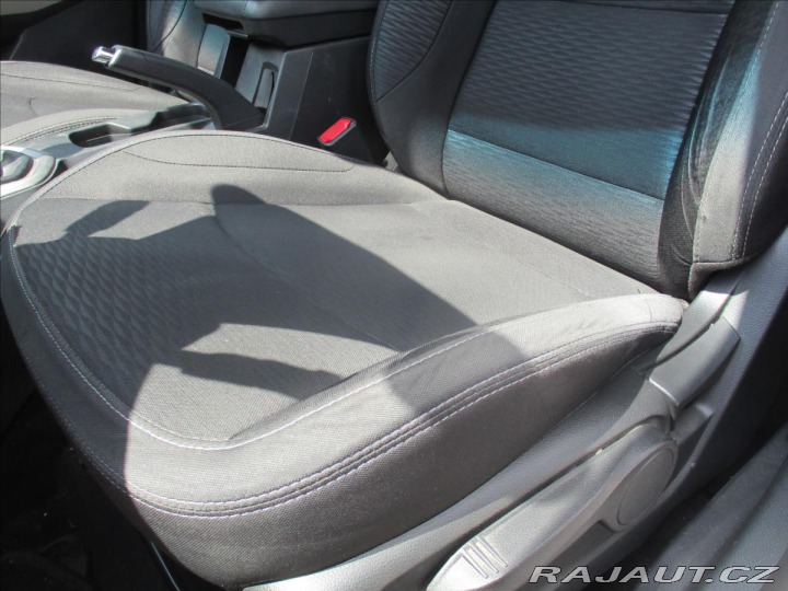 SsangYong Tivoli 1,6 e-XDi kamera ESP Klim 2019