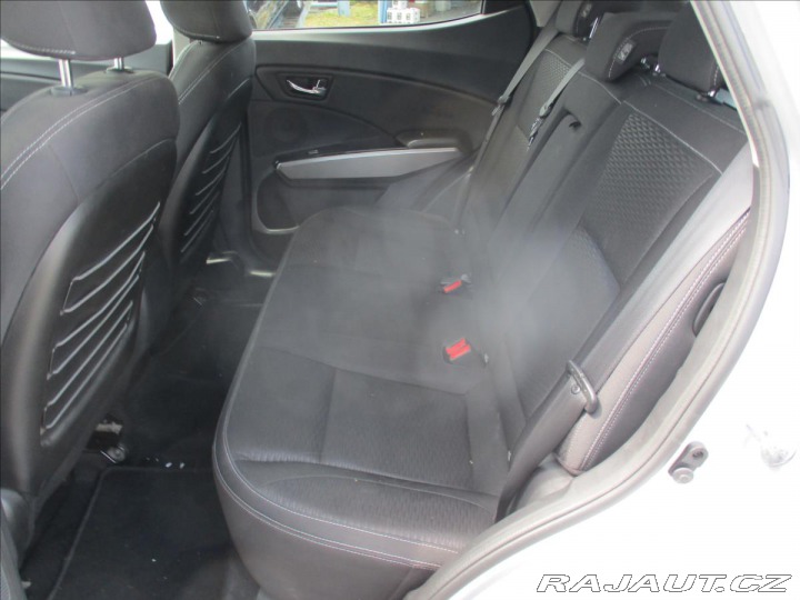 SsangYong Tivoli 1,6 e-XDi kamera ESP Klim 2019