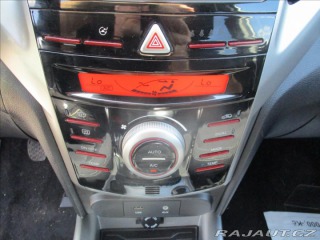 SsangYong Tivoli 1,6 e-XDi kamera ESP Klim 2019