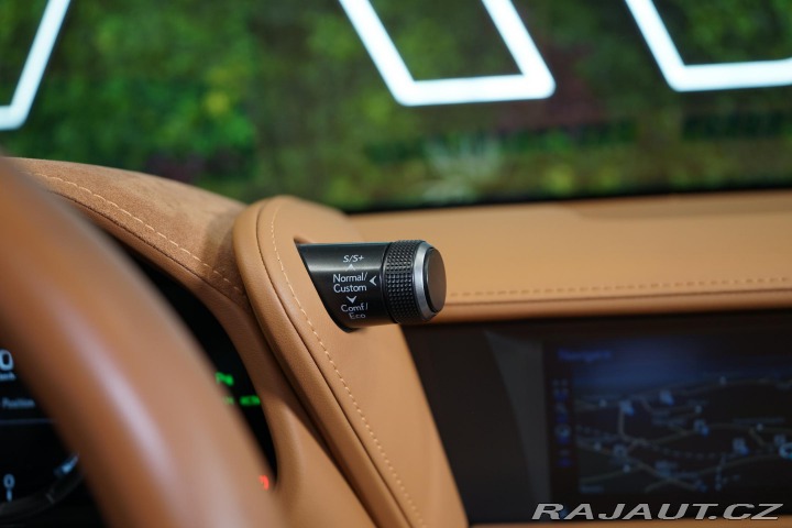 Lexus LC 500 5.0 V8 Luxury MarkLev 2022