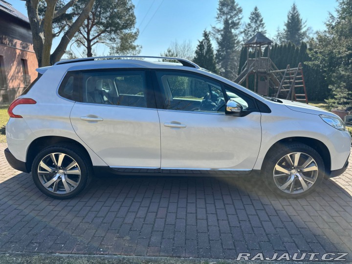 Peugeot 2008 1.2T 81kw AT Allure 2016
