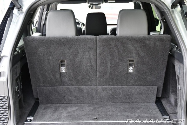 Land Rover Discovery 3.0SDVE HSE 7.MÍST PANO 2020