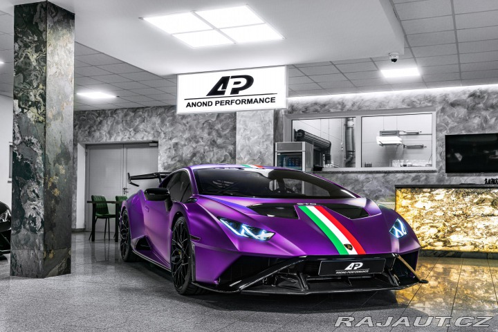 Lamborghini Huracán STO SEATS/CARBON/CAGE/CAP 2023