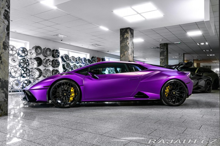 Lamborghini Huracán STO SEATS/CARBON/CAGE/CAP 2023
