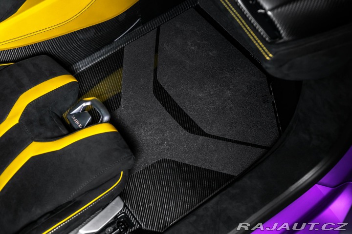 Lamborghini Huracán STO SEATS/CARBON/CAGE/CAP 2023