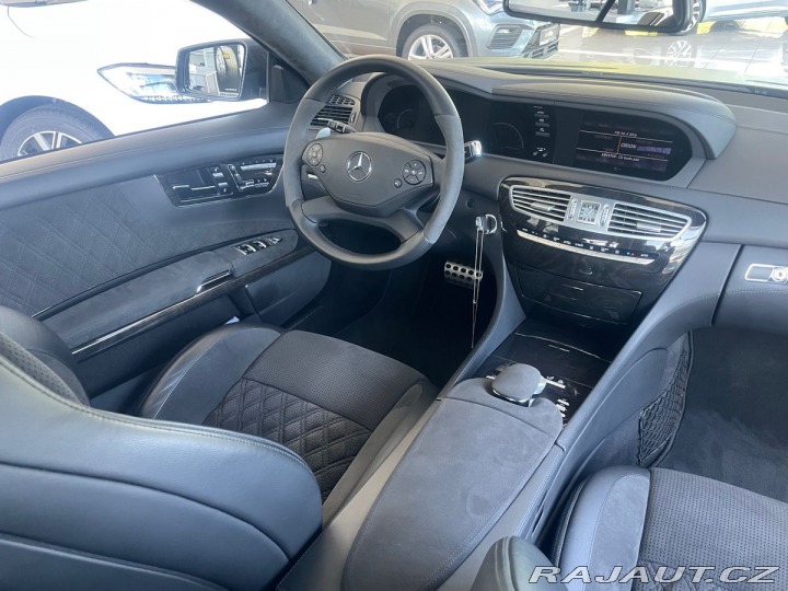 Mercedes-Benz CL AMG 5,5V8 Biturbo 1800