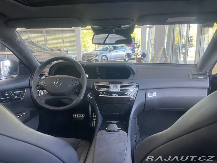 Mercedes-Benz CL AMG 5,5V8 Biturbo 1800