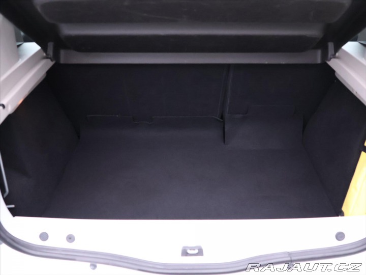 Dacia Sandero 1,2 16V 54kW Ambiance CZ 2015