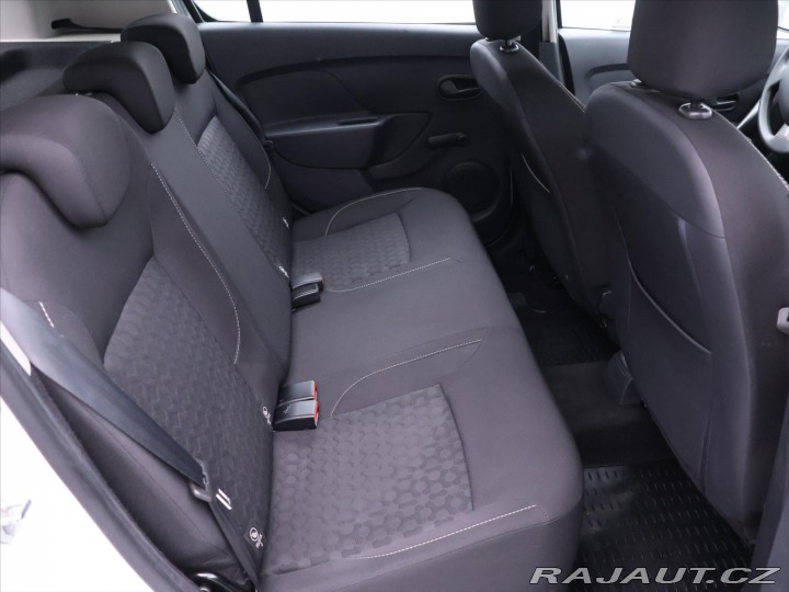 Dacia Sandero 1,2 16V 54kW Ambiance CZ 2015