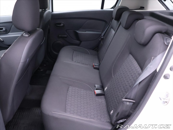 Dacia Sandero 1,2 16V 54kW Ambiance CZ 2015