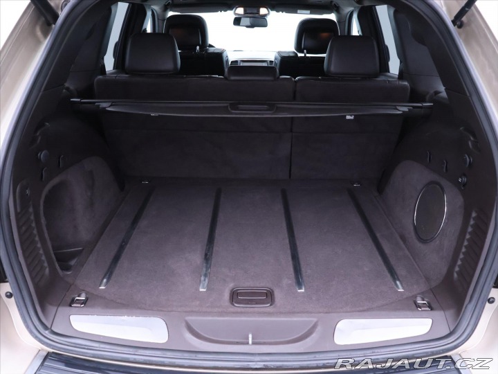 Jeep Grand Cherokee 3,0 L V6 184kW CRD Overla 2016