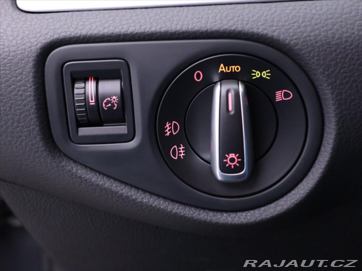 Volkswagen Sharan 2,0 TDI Highline 7-Míst 2015