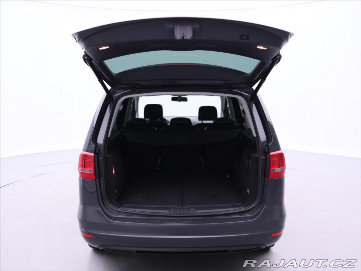 Volkswagen Sharan 2,0 TDI Highline 7-Míst 2015