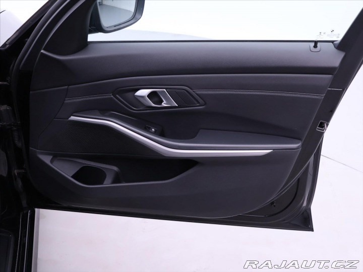 BMW 3 2,0 320d Aut. Kůže LED DP 2019