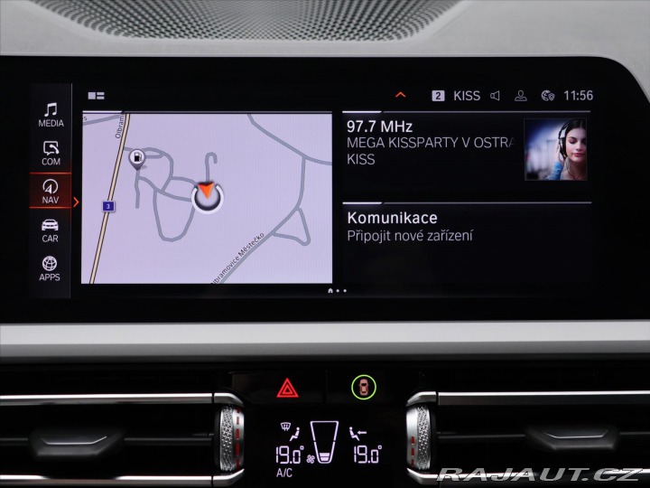 BMW 3 2,0 320d virtual HUD 1.Ma 2019