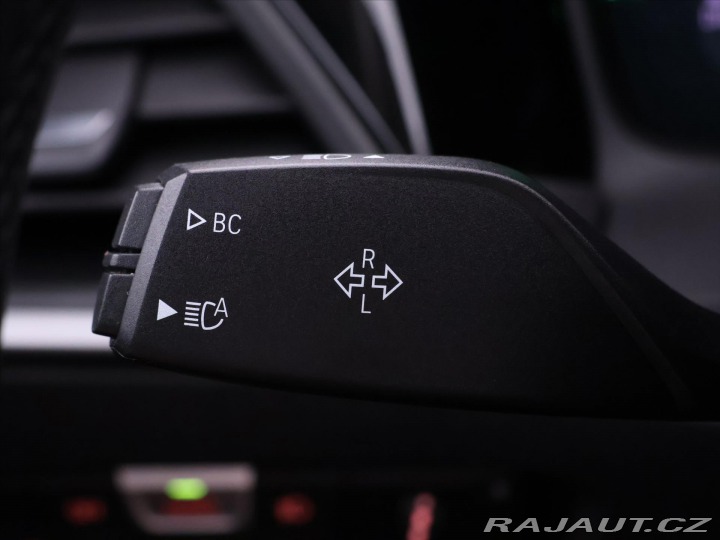 BMW 3 2,0 320d virtual HUD DPH 2019