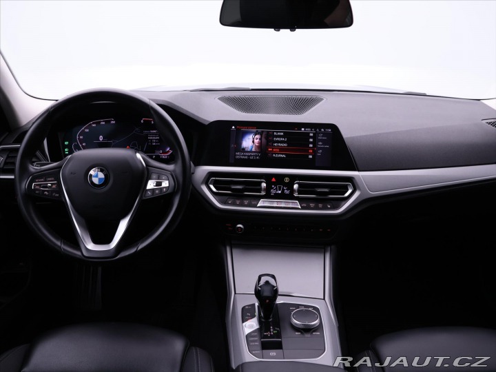 BMW 3 2,0 320d virtual HUD 1.Ma 2019