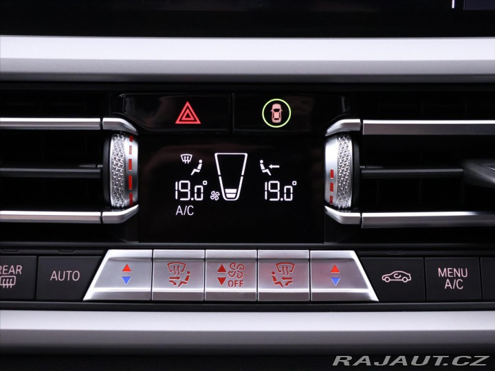 BMW 3 2,0 320d virtual HUD DPH 2019